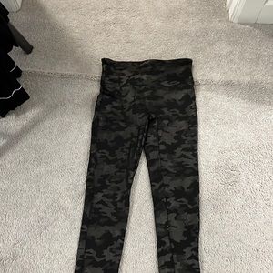 Spanx camo leggings size S